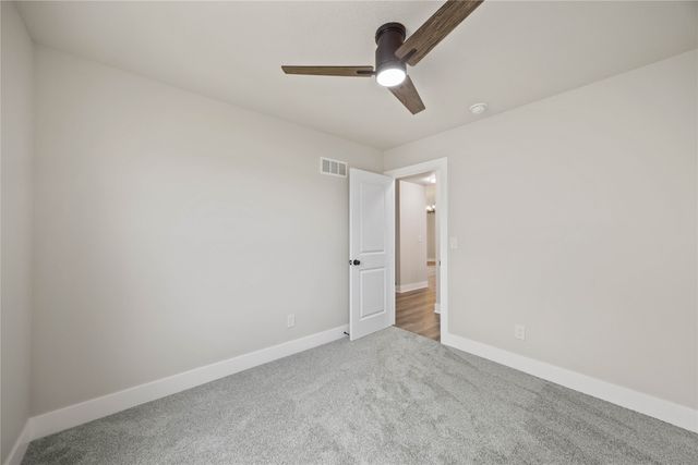 201 S Valley View Drive, Norwalk, IA 50211