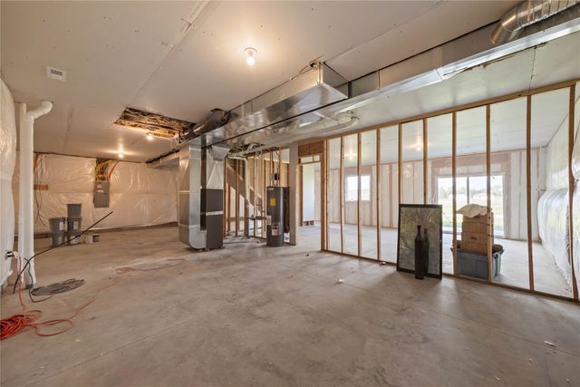 201 S Valley View Drive, Norwalk, IA 50211