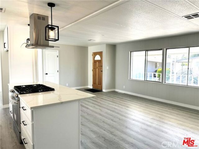 9391 California Avenue 89, Riverside, CA 92503