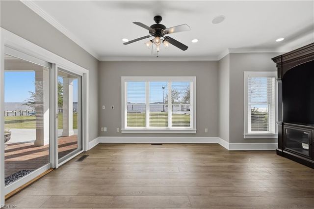 503 Pointe Vista DR, Elizabeth City, NC 27909