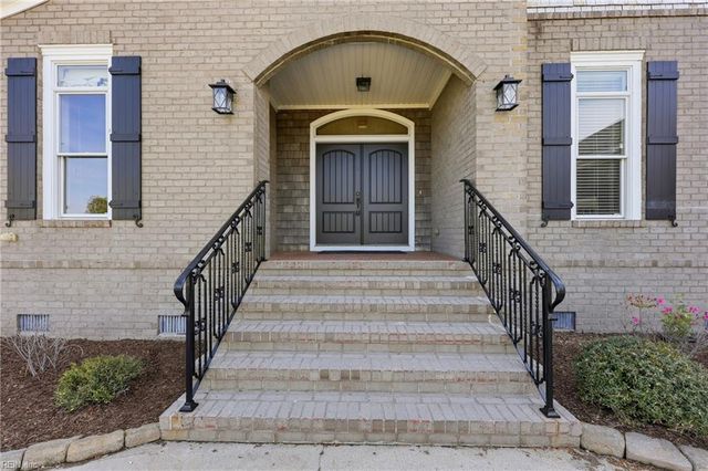 503 Pointe Vista DR, Elizabeth City, NC 27909