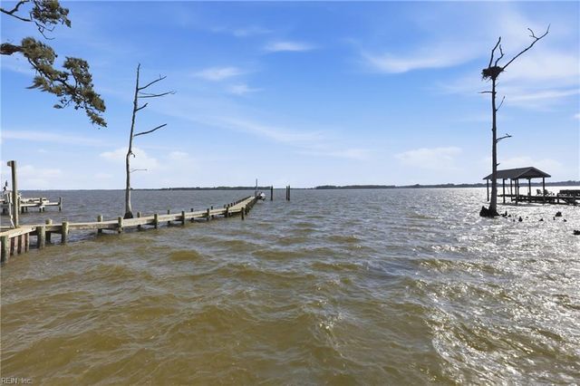 503 Pointe Vista DR, Elizabeth City, NC 27909