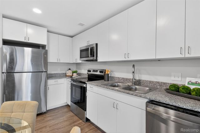 1312 Seward Street, Detroit, MI 48202