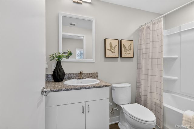 1312 Seward Street, Detroit, MI 48202