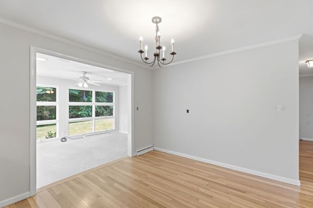 9 Hidden Way, Chelmsford, MA 01824