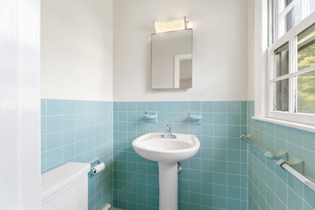 9 Hidden Way, Chelmsford, MA 01824