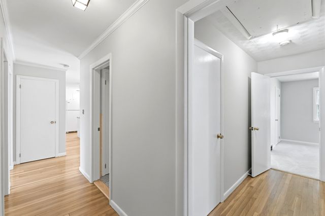 9 Hidden Way, Chelmsford, MA 01824