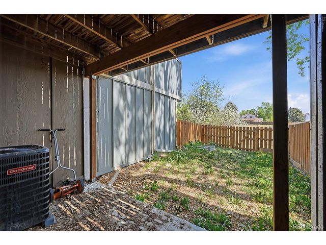 1268 S Idalia St, Aurora, CO 80017