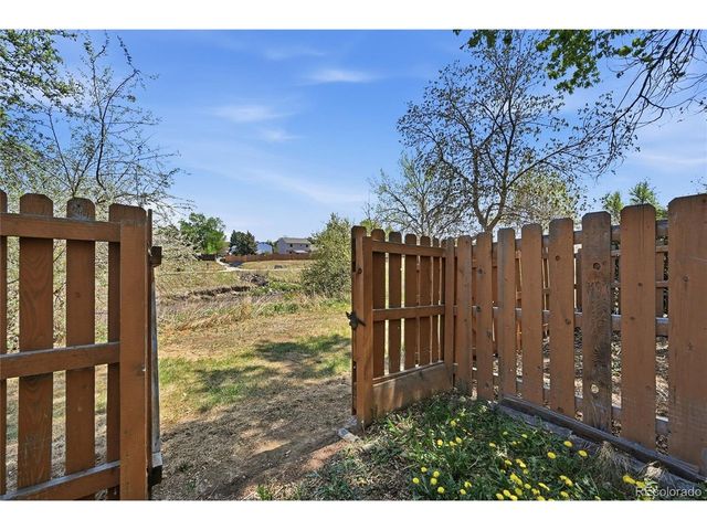 1268 S Idalia St, Aurora, CO 80017