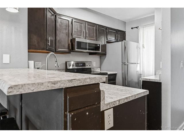 1268 S Idalia St, Aurora, CO 80017