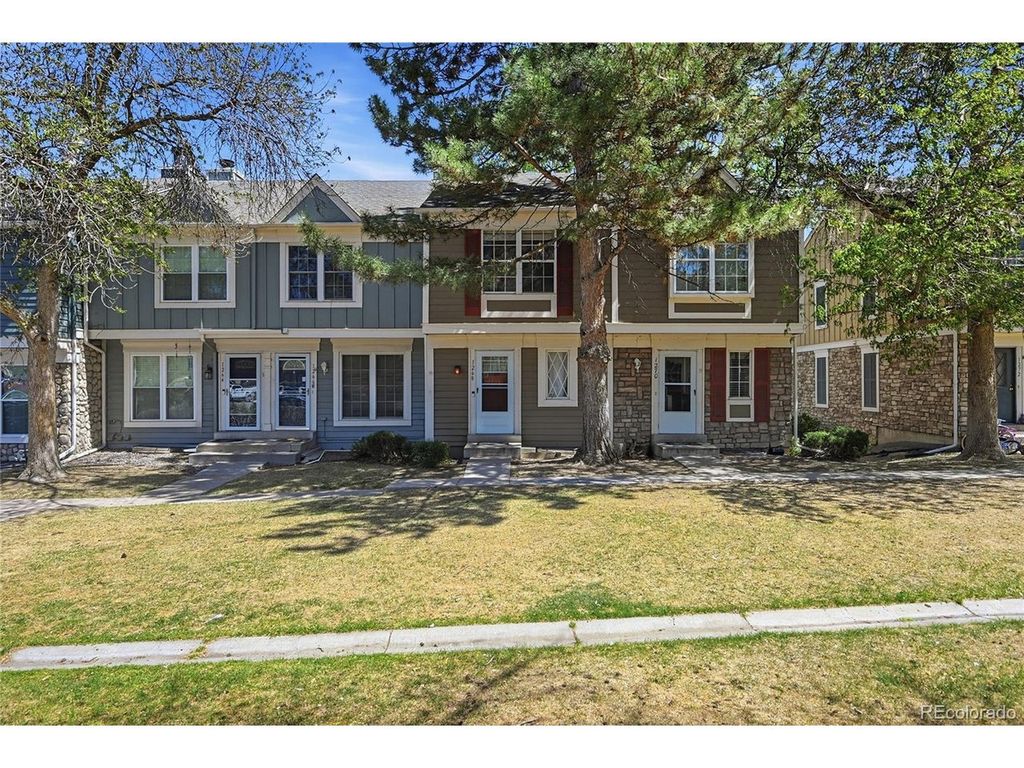1268 S Idalia St, Aurora, CO 80017