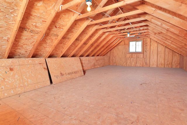 219 N 2ND STREET, Abbotsford, WI 54405