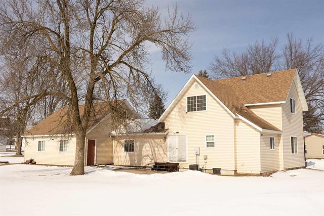 219 N 2ND STREET, Abbotsford, WI 54405