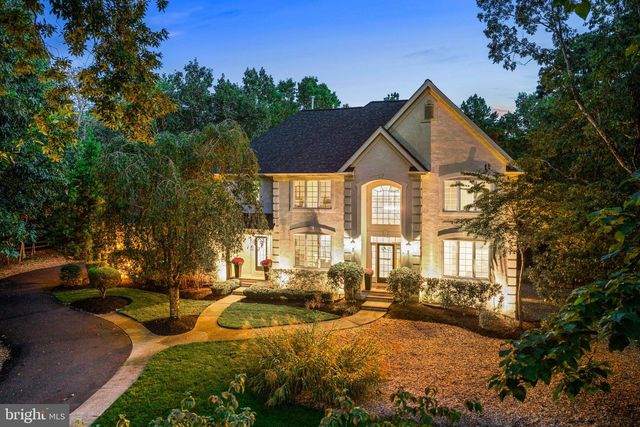 5 SOMERTON SQ, Medford, NJ 08055