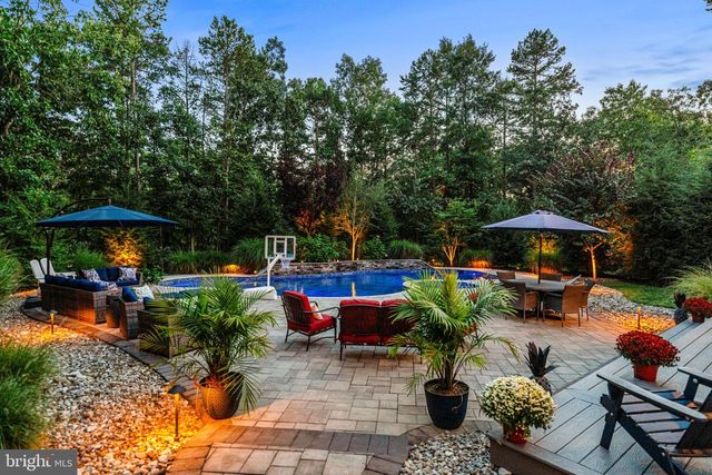 5 SOMERTON SQ, Medford, NJ 08055