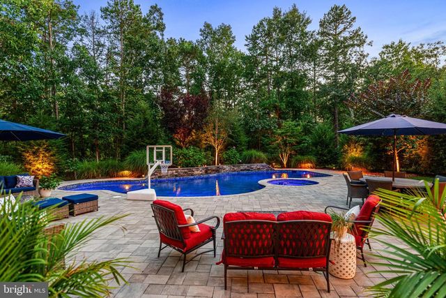 5 SOMERTON SQ, Medford, NJ 08055