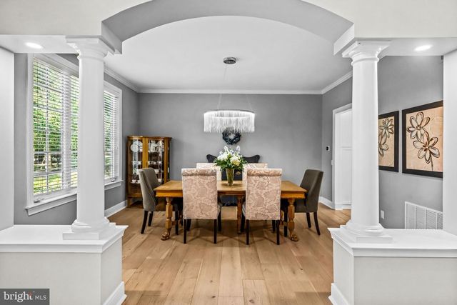 5 SOMERTON SQ, Medford, NJ 08055