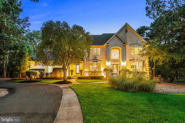 5 SOMERTON SQ, Medford, NJ 08055