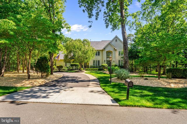 5 SOMERTON SQ, Medford, NJ 08055