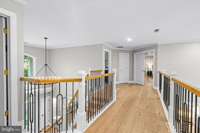 5 SOMERTON SQ, Medford, NJ 08055