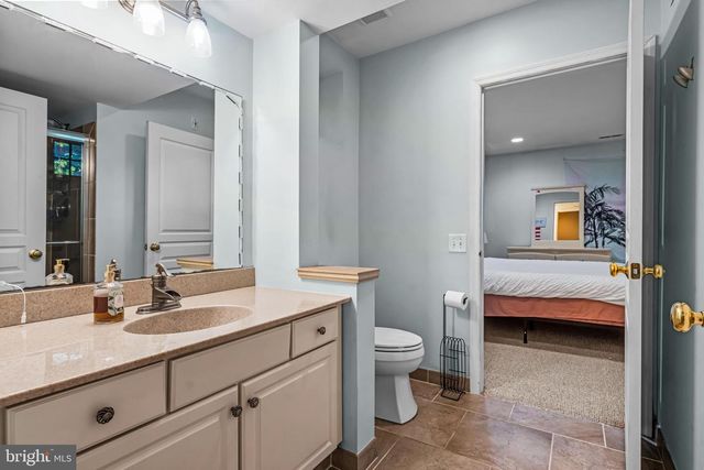 5 SOMERTON SQ, Medford, NJ 08055
