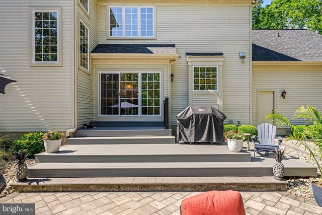 5 SOMERTON SQ, Medford, NJ 08055