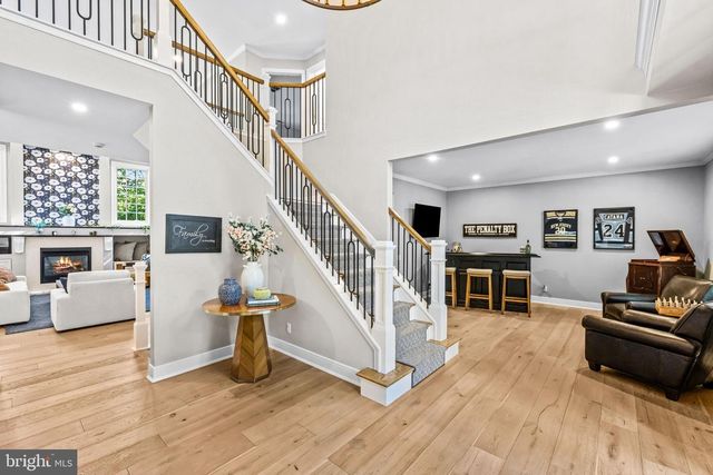 5 SOMERTON SQ, Medford, NJ 08055