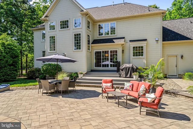5 SOMERTON SQ, Medford, NJ 08055