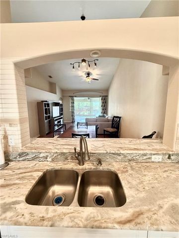 8440 Ibis Cove CIR B260, Naples, FL 34119