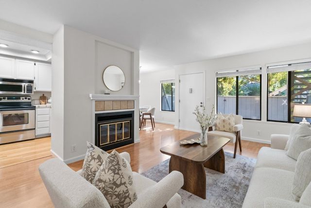 964 La Barbera Drive, San Jose, CA 95126