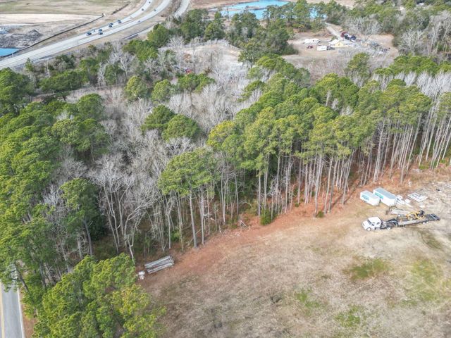 2352 Old Sanders Dr., Little River, SC 29566