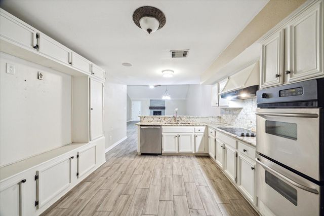 12007 Fairpoint Drive, Houston, TX 77099