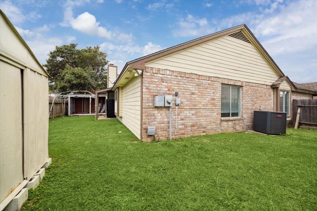 12007 Fairpoint Drive, Houston, TX 77099