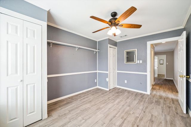 12007 Fairpoint Drive, Houston, TX 77099