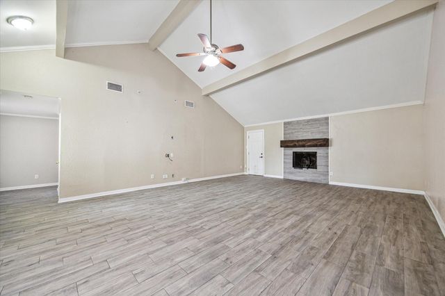 12007 Fairpoint Drive, Houston, TX 77099