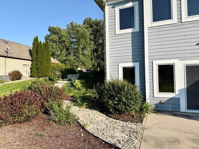 3308 Prairie Trail, Johnsburg, IL 60051