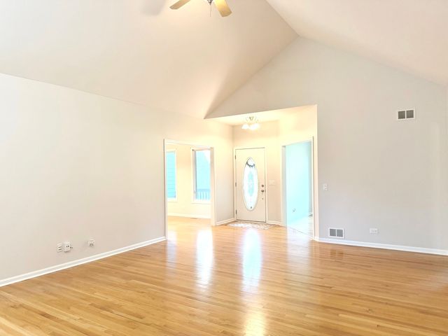 3308 Prairie Trail, Johnsburg, IL 60051