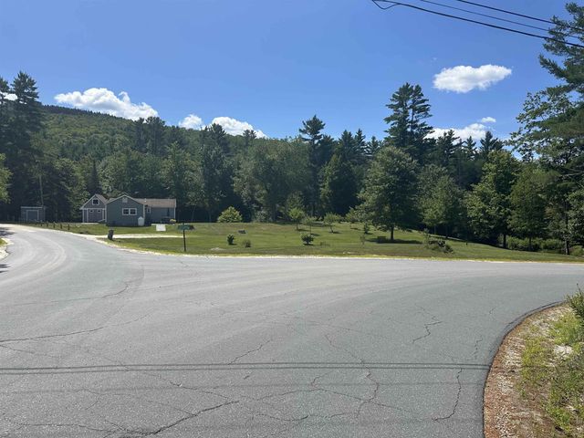 477 Dean Road, Grafton, NH 03240