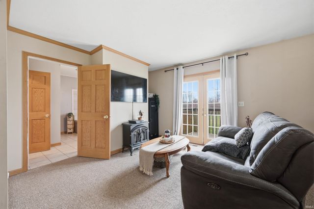 106 N County Road 200 East, Connersville, IN 47331