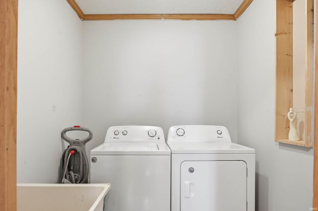 106 N County Road 200 East, Connersville, IN 47331