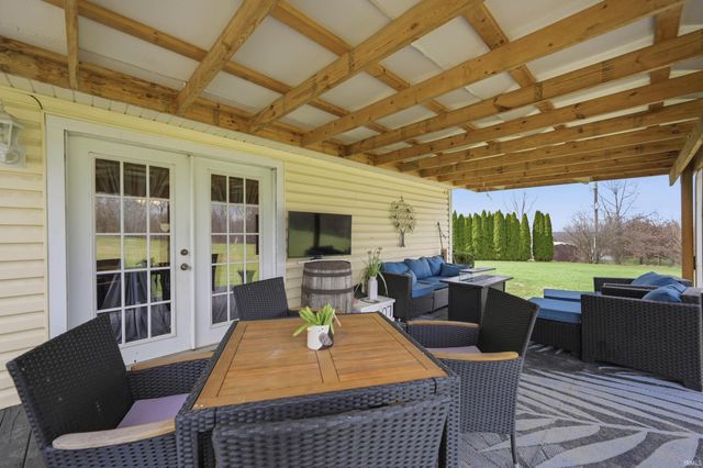 106 N County Road 200 East, Connersville, IN 47331