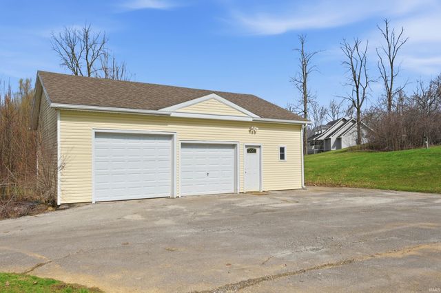 106 N County Road 200 East, Connersville, IN 47331