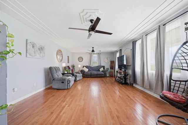 106 N County Road 200 East, Connersville, IN 47331