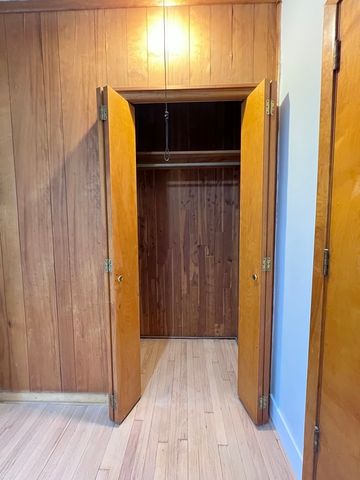 5217 S Hermitage Avenue 2F, Chicago, IL 60609