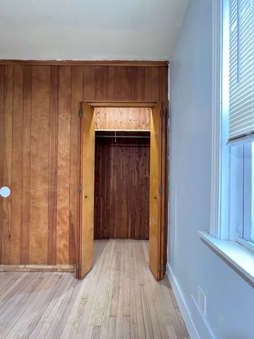 5217 S Hermitage Avenue 2F, Chicago, IL 60609