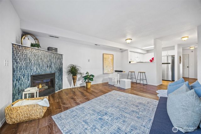 30875 State Route 20 #J1, Oak Harbor, WA 98277