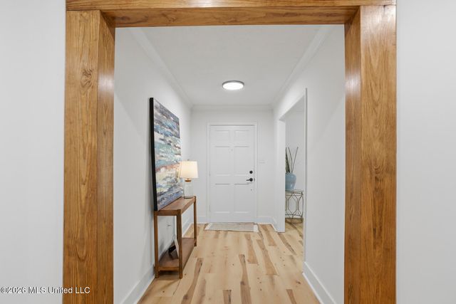 860 Rutherford Drive, Jackson, MS 39206
