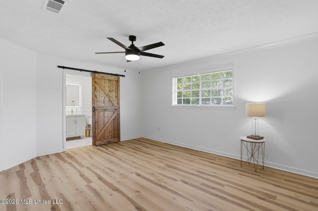 860 Rutherford Drive, Jackson, MS 39206