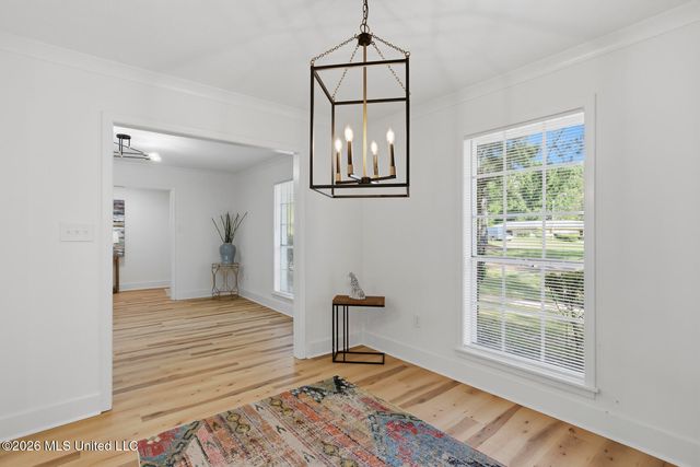 860 Rutherford Drive, Jackson, MS 39206