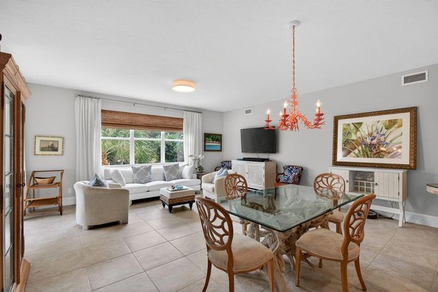 834 Bay Colony Drive S, Juno Beach, FL 33408